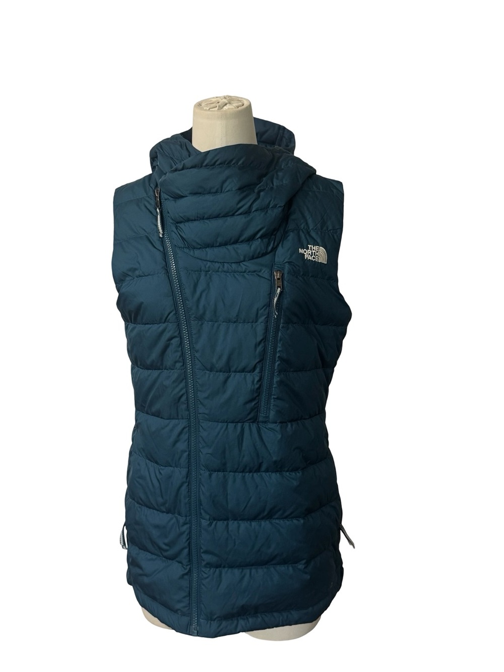 THE NORTH FACE - Niche Hooded Down Vest - Women's - Picture 5 of 9